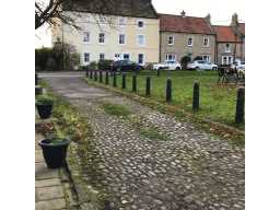 k2p/s/s71591 shambles cobbled street staindrop.jpg